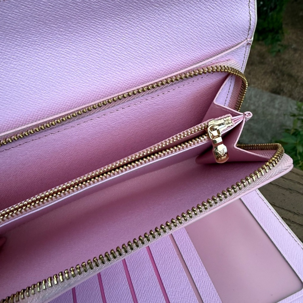 LV Wallet /wristlet in Damier Azur - Read Description - Picture 4 of 6